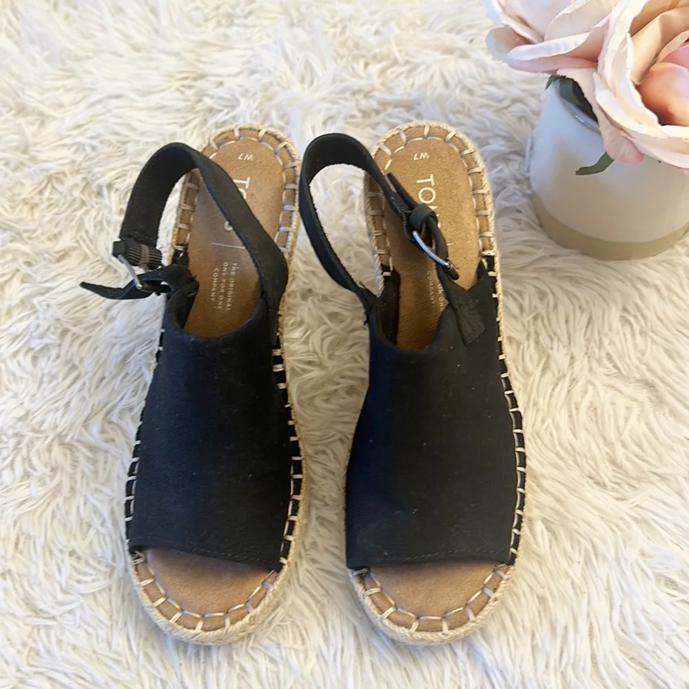 NEW TOMS Monica Platform Wedge Black Tan Espadrille Sandals women size 7